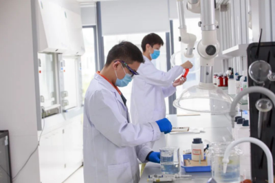 市委常委、統(tǒng)戰(zhàn)部部長(zhǎng)蔡永明走訪調(diào)研金平區(qū)民營(yíng)企業(yè)，聚焦新興能源技術(shù)研發(fā)